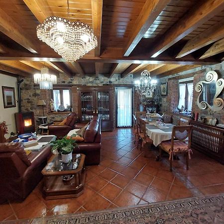 Casa La Gueelina En Asturias Arriondas Exterior foto